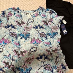 Theses are new scrubs never been warn the where 30$ to 38$ each still have tags